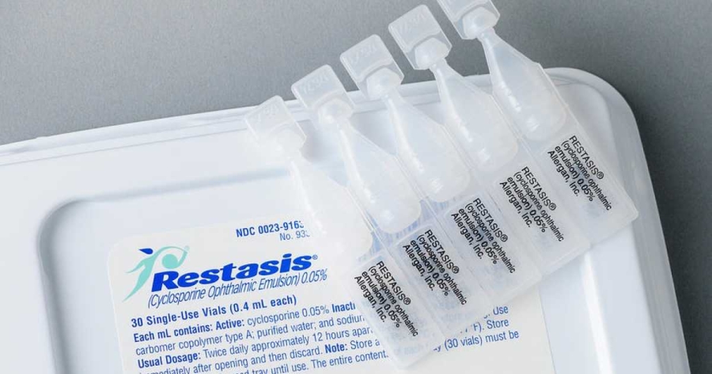 Restasis điều trị bệnh khô mắt